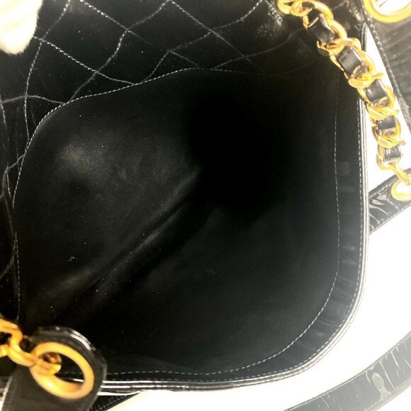 CHANEL Quilted Double Chain Bag Shoulder Bag enamel Black/Gold - Picture 10 of 16